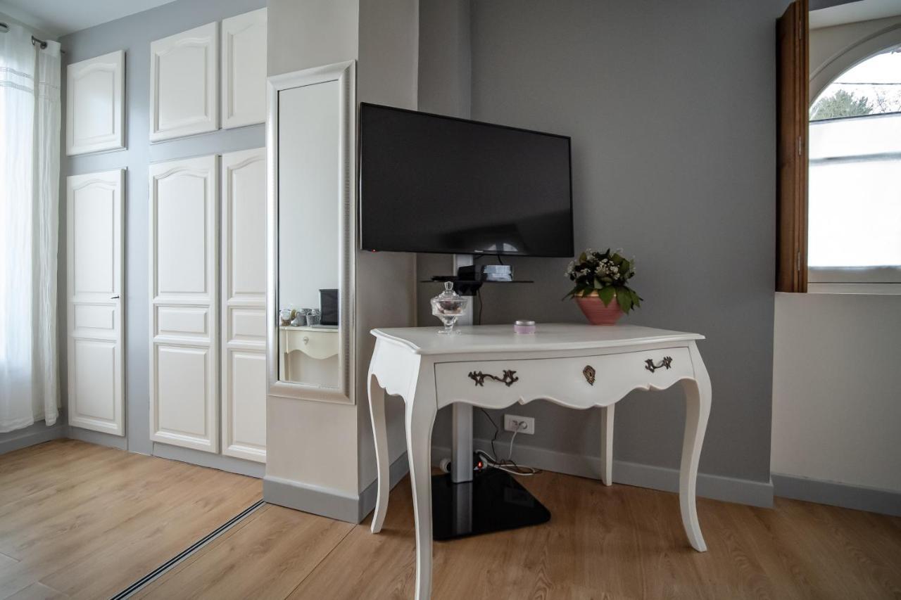 L'Ame Des Hospitaliers Bed & Breakfast Courteuil Luaran gambar